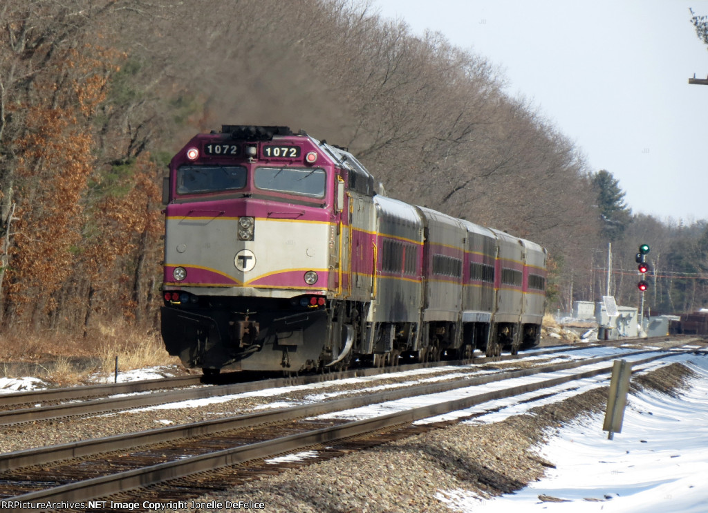 Inbound MBTA Commuter... 